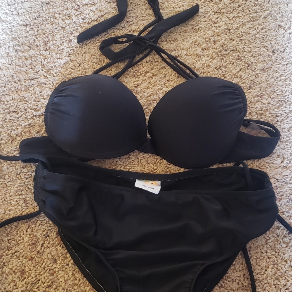 Black Bikini
